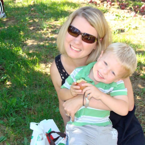 Meet your Posher, Theresa - Picture 1 of 1